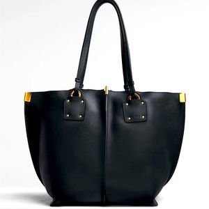 Basically brand new Chloe Medium Vick Tote Bag